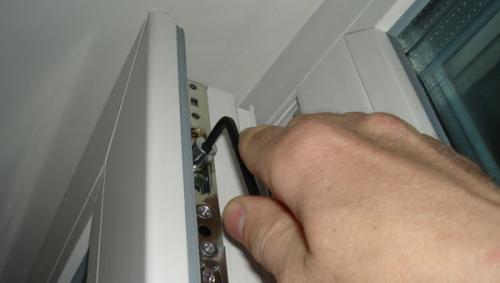 Как самостоятельно отрегулировать пластиковые окна к зиме. Три режима, о которых никто не знает 01 Как самостоятельно отрегулировать пластиковые окна к зиме. Три режима, о которых никто не знает 01