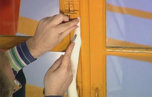 Парафин для утепления окон. «Бабушкин метод» утепления деревянных рам