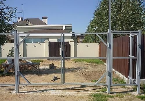 Чертежи распашных ворот из профнастила. Содержание: 04