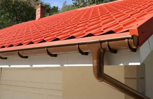 Как правильно установить водостоки на крыше. Правила и последовательность сборки желобов 18 Как правильно установить водостоки на крыше. Правила и последовательность сборки желобов 18