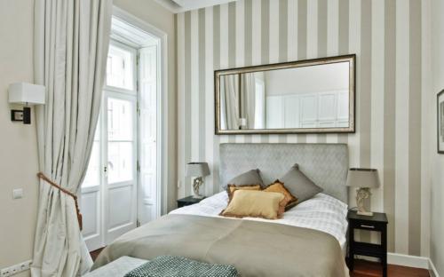 Обои в интерьере спальни. Более внимательный взгляд на спокойное место