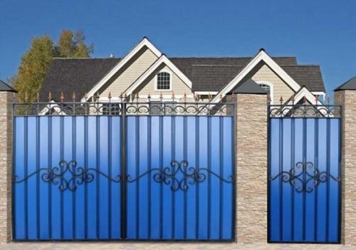 Фото ворот с калиткой из профнастила. Ворота из профнастила — 135 фото, как установить своими руками разные типы ворот 28 Фото ворот с калиткой из профнастила. Ворота из профнастила — 135 фото, как установить своими руками разные типы ворот 28