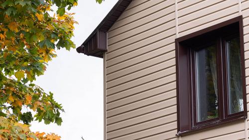 Какие типы металлического сайдинга наиболее популярны на рынке. Виниловый сайдинг