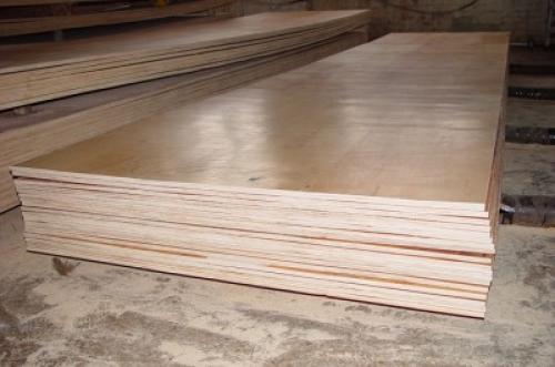 Финская фанера для опалубки. Фанера финская влагостойкая: особенности материала и цена на него