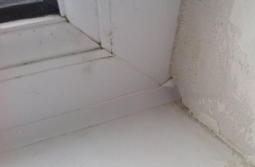 Щель между окном и подоконником.  Дует между подоконником и окном –, как устранить щель 05 Щель между окном и подоконником.  Дует между подоконником и окном –, как устранить щель 05