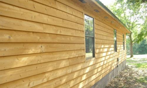 Какие факторы необходимо учитывать при выборе сайдинга для деревянного дома. Каким сайдингом лучше обшить деревянный дом снаружи