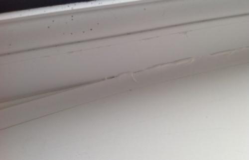 Трещина между подоконником и окном. Как заделать щель между подоконником и окном 05