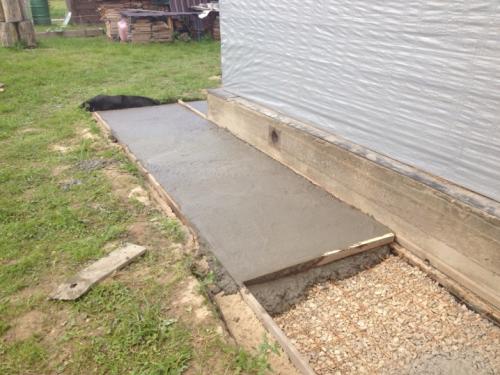 Толщина отмостки из бетона вокруг дома. Как правильно сделать отмостку из бетона? 07 Толщина отмостки из бетона вокруг дома. Как правильно сделать отмостку из бетона? 07