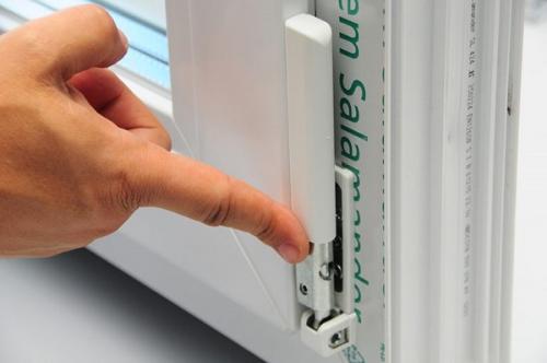 Как утеплить окна на зиму самостоятельно- лучшие способы. Как утеплить пластиковое окно?