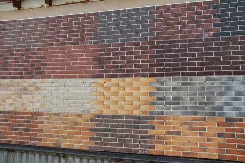 Какой материал проще устанавливать: сайдинг или фасадная плитка. Что общего у сайдинга и фасадных панелей