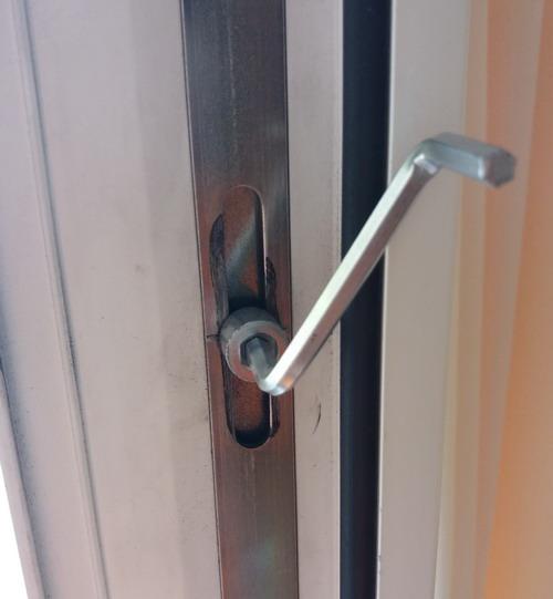 Как перевести пластиковые окна в зимнее положение. Режимы пластиковых окон –, какие бывают и что это такое 04