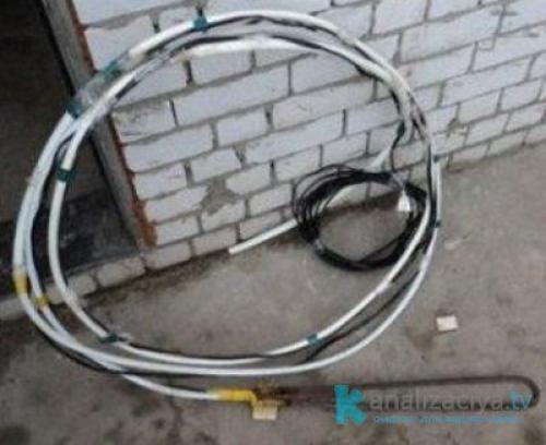 Как утеплить сливную яму. Разморозка при помощи тока