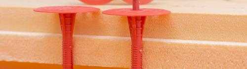 Можно ли использовать дополнительные материалы для крепления утеплителя. Выбор метода крепления утеплителя при наружных и внутренних работах