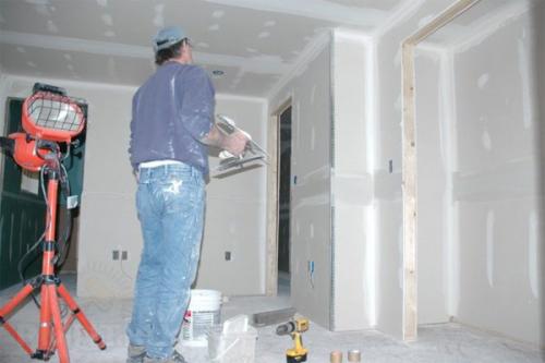 Крепление багета натяжного потолка к гипсокартону. Особенности крепления натяжных потолков к гипсокартону